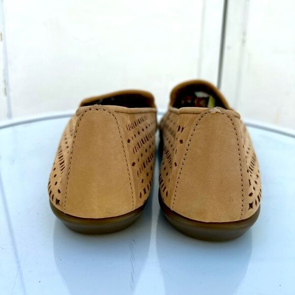 **** Aerosols Cut Out Slip On flats Women’s (ZZ) - Picture 3 of 8